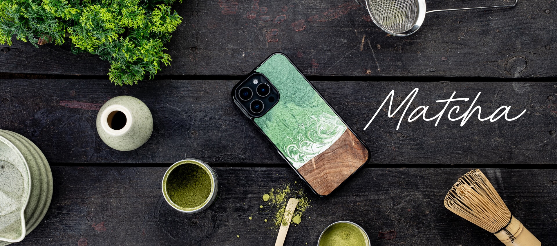 Matcha kryt na iPhone — nová kolekce Holzworx
